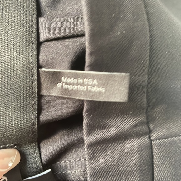 Theory Thaniel Approach Stretch Cropped Pants in black - Picture 7 of 12